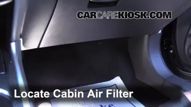 2014 Nissan Altima S 2.5L 4 Cyl. Filtre à air (intérieur) Changement